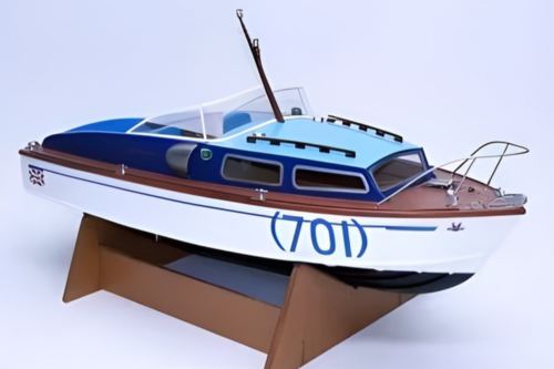 Huntress 1/8 Scale 34in (863mm) Designed by Dave Milbourn