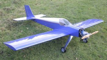 Genesis Large Sport Model and trainer by Belair