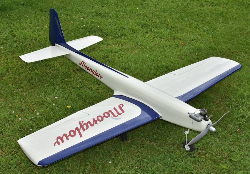 Moonglow Pattern ship/Aerobatic by Mike Birch